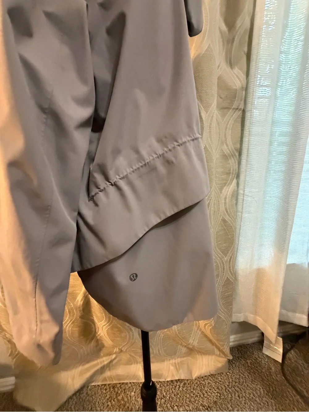 LululemonWomen's Lightweight Hooded Jacket in Taupe - Comfortable Everyday Layer